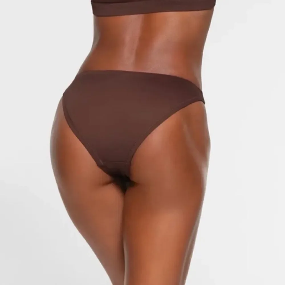 SKIMS NWT Recycled Swim Mid Coverage Swim Bottom Bikini Swim In Cocoa Brown